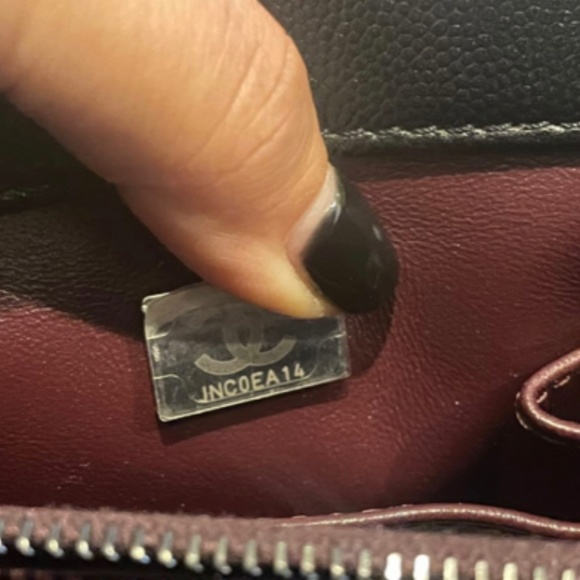 CHANEL Caviar Chevron Quilted Coco Handle - Picture 6 of 10